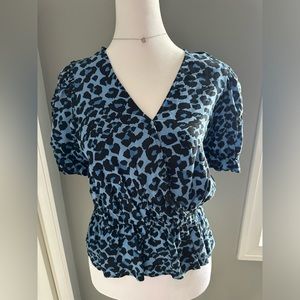 Banana Republic Blue Print Top Size Petite Small